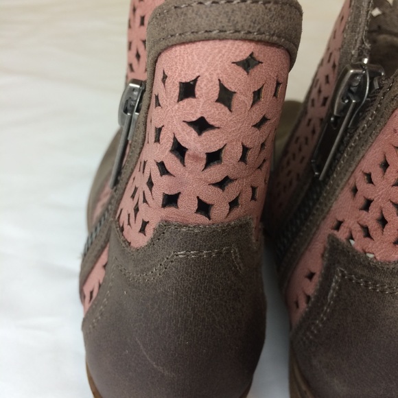 Not rated Emily Taupe Ankle Booties - Picture 8 of 13